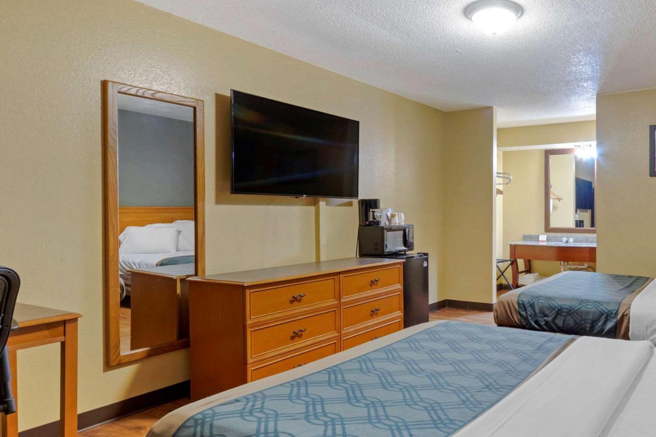 Econo Lodge Pryor Creek Экстерьер фото