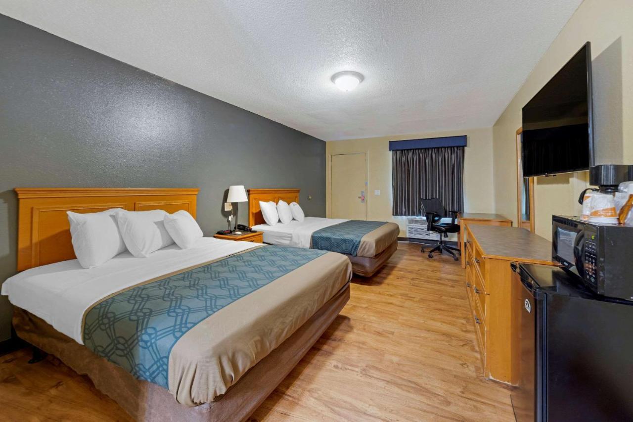 Econo Lodge Pryor Creek Экстерьер фото